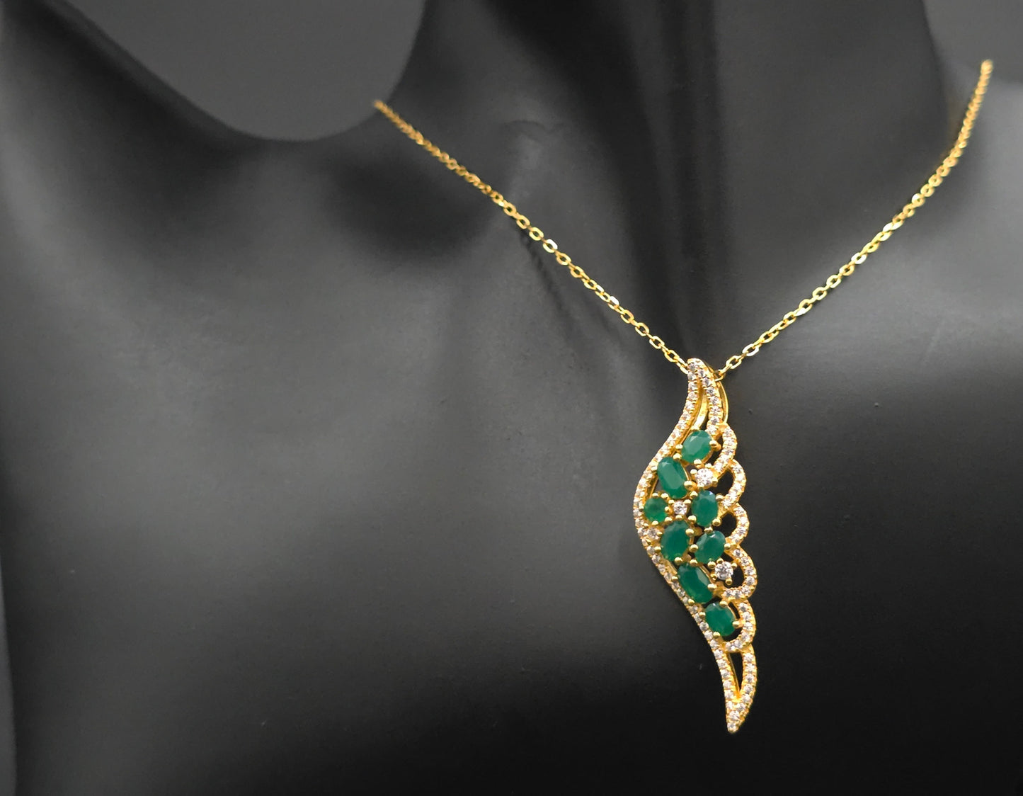 ZARA - NATURAL AGATE GEMSTONE NECKLACE IN 925 STERLING SILVER