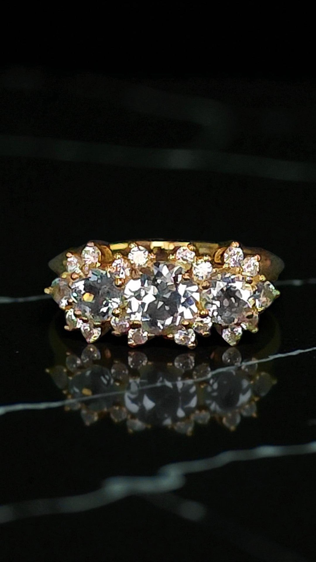 PALAIS – BLUE TOPAZ GEMSTONE RING PLATED IN YELLOW GOLD