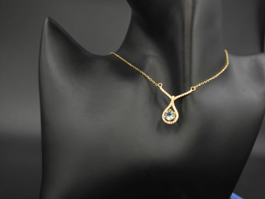 CHLOE – LARGE NATURAL BLUE TOPAZ GEMSTONE NECKLACE PLATED IN YELLOW GOLD