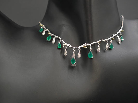 Nyssa - NATURAL AGATE GEMSTONE NECKLACE IN 925 STERLING SILVER