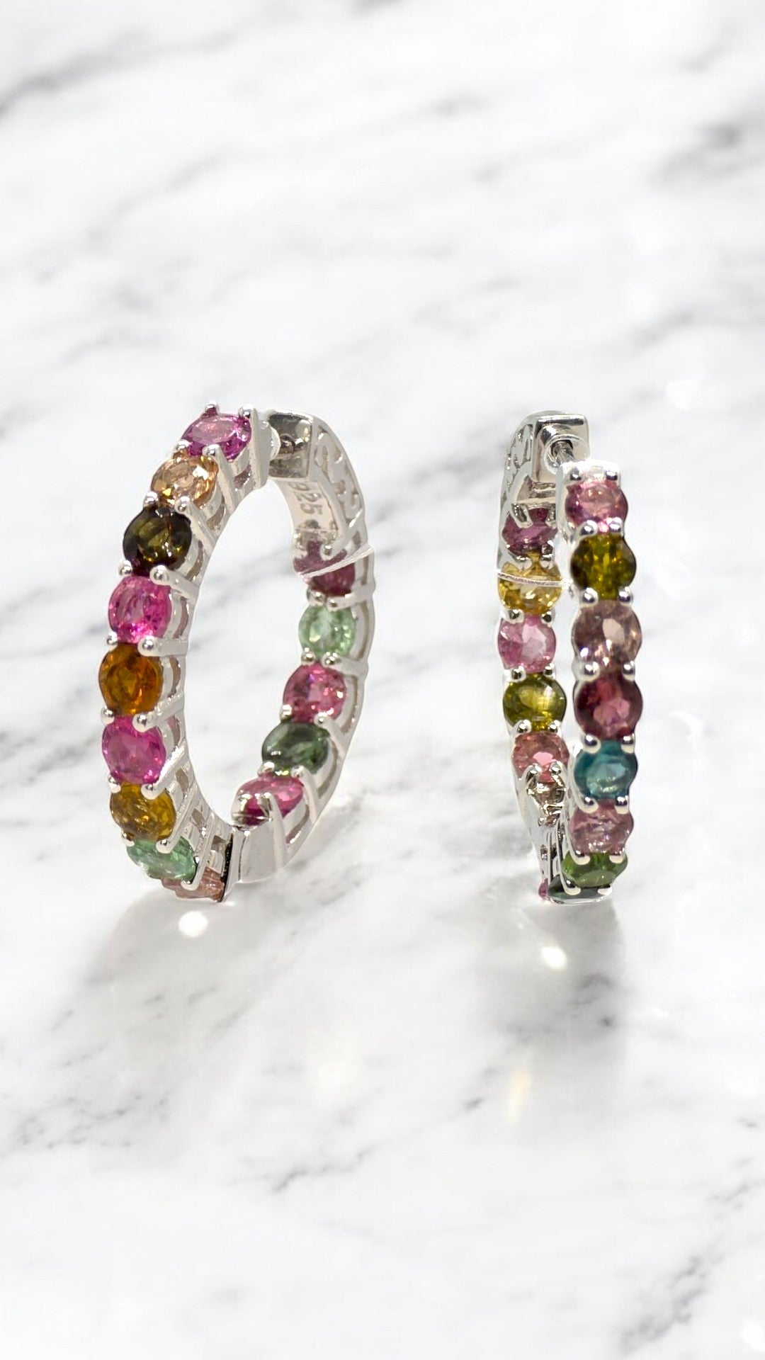 INNERPEACE – MULTICOLOURED TOURMALINE HOOP EARRINGS IN 925 STERLING SILVER