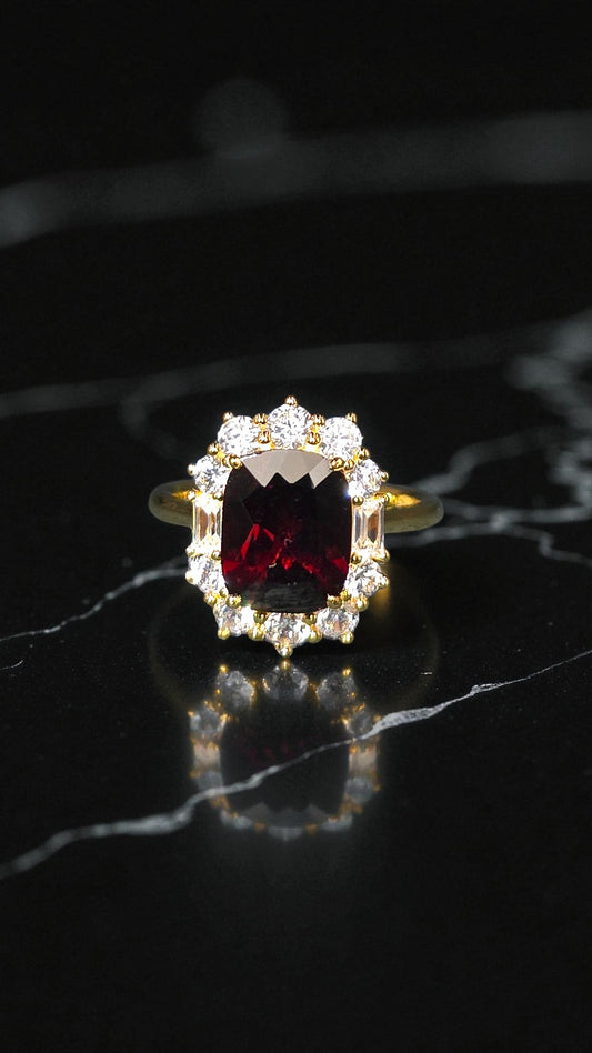 THEIA – LARGE NATURAL GARNET GEMSTONE RING PLATED IN YELLOW GOLD